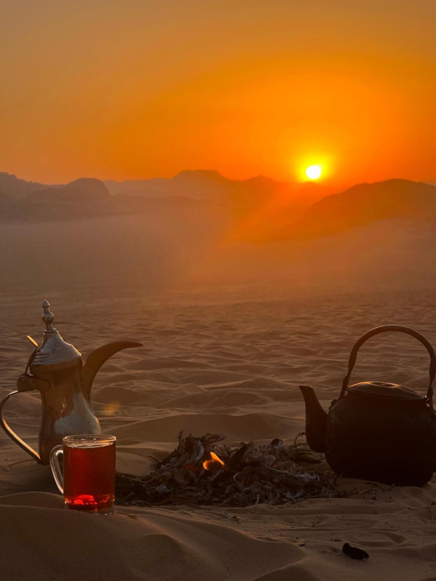 Rum Victoria Luxury Camp Wadi Rum Buitenkant foto