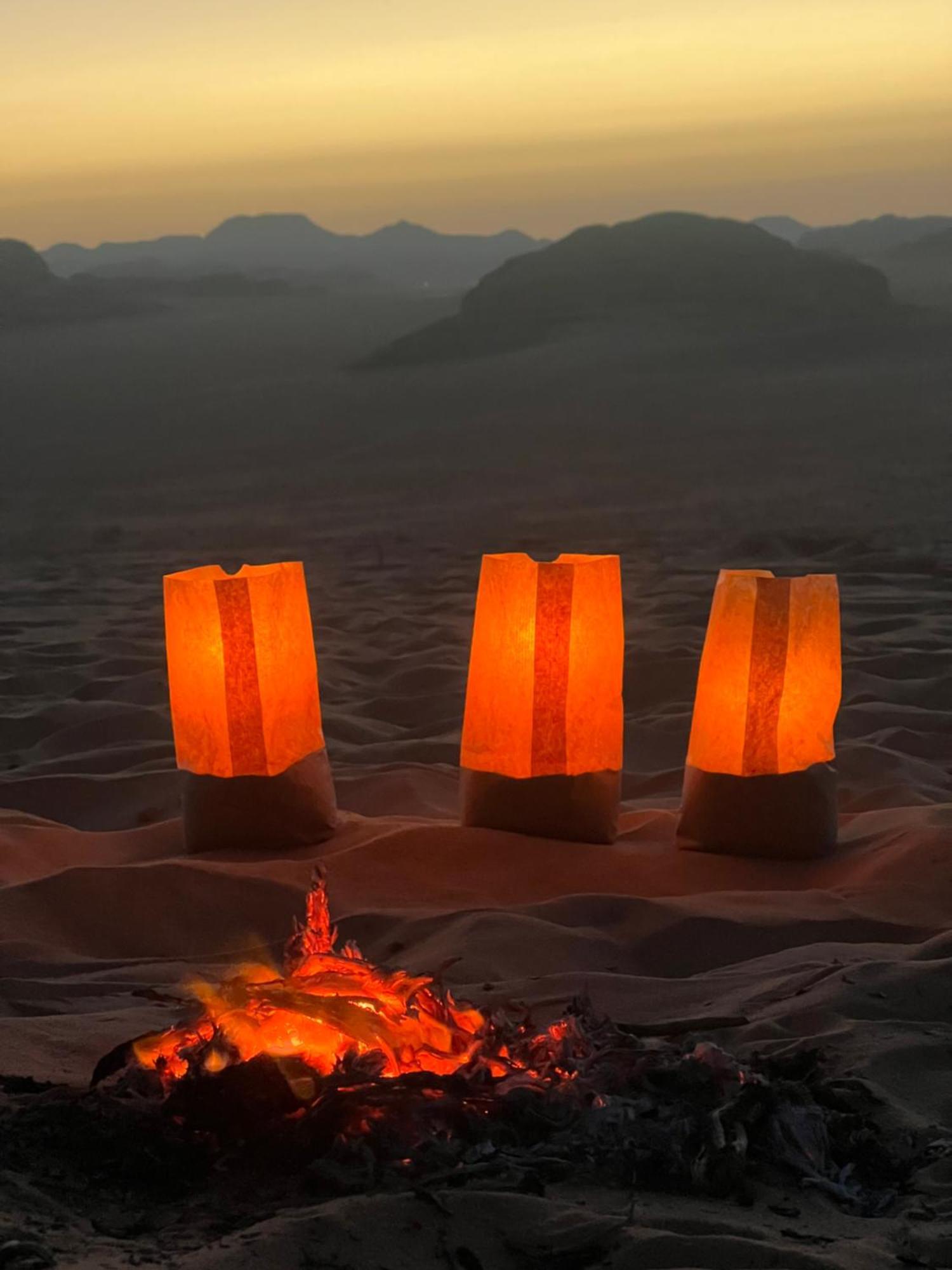 Rum Victoria Luxury Camp Wadi Rum Buitenkant foto