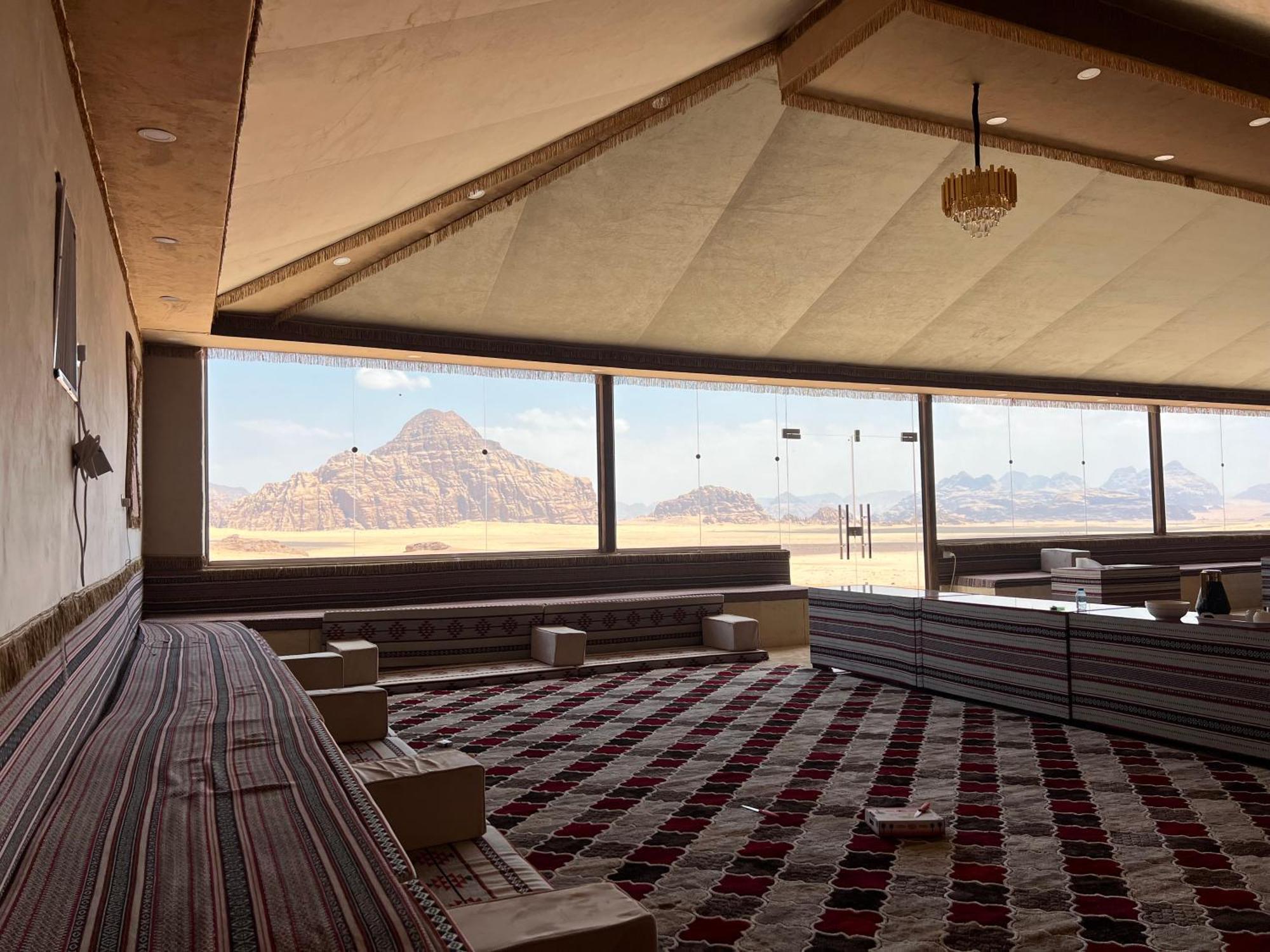 Rum Victoria Luxury Camp Wadi Rum Buitenkant foto