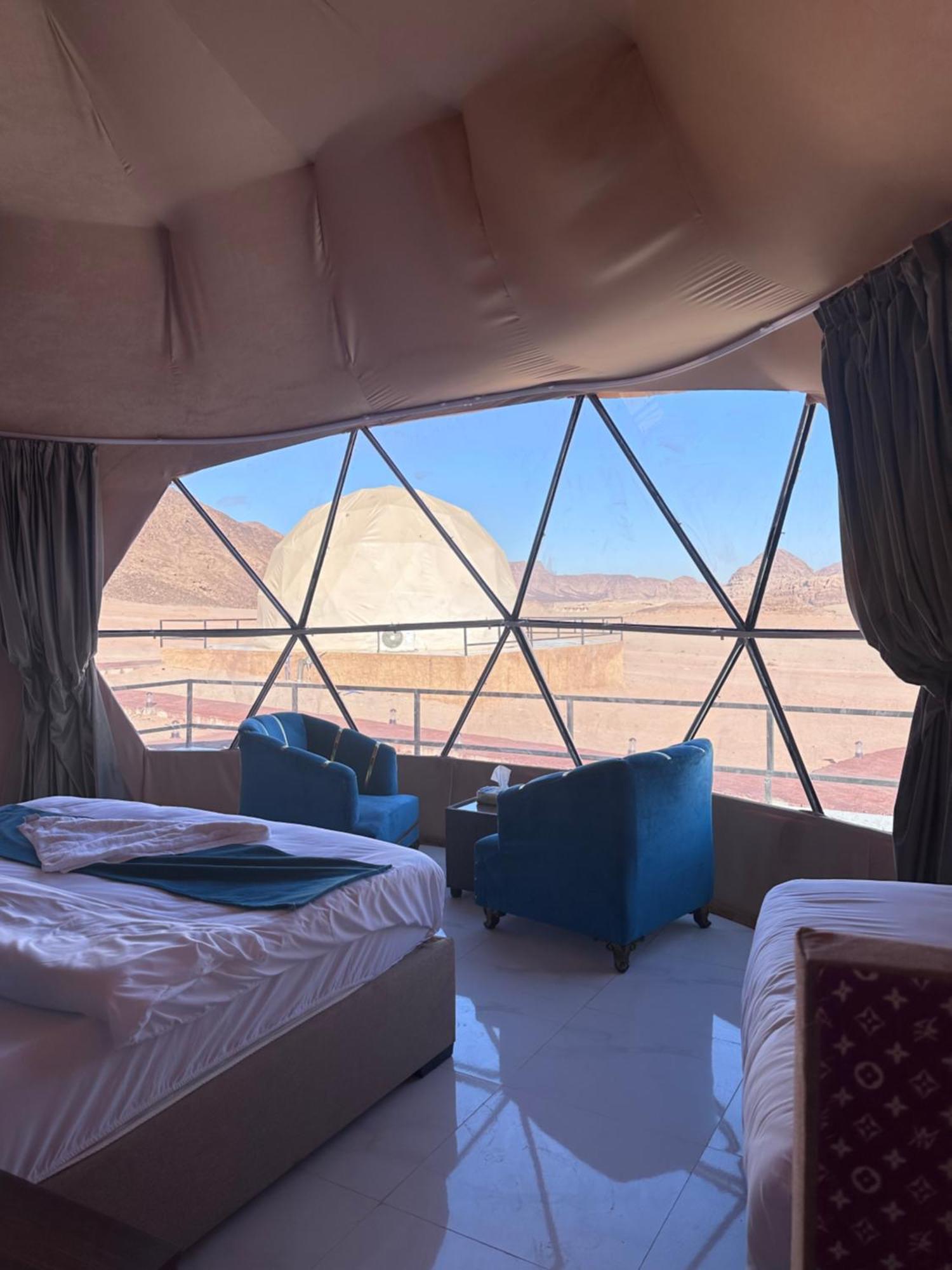 Rum Victoria Luxury Camp Wadi Rum Buitenkant foto