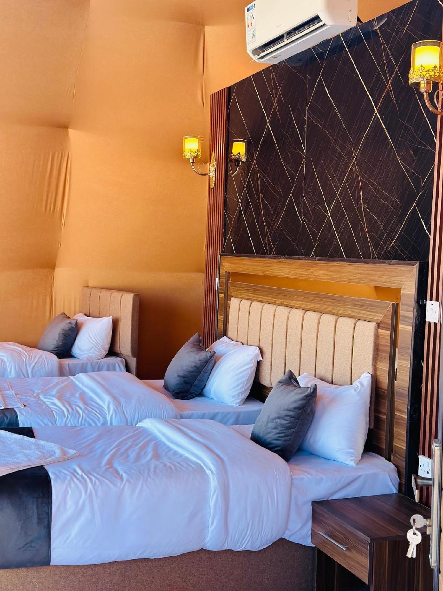 Rum Victoria Luxury Camp Wadi Rum Buitenkant foto