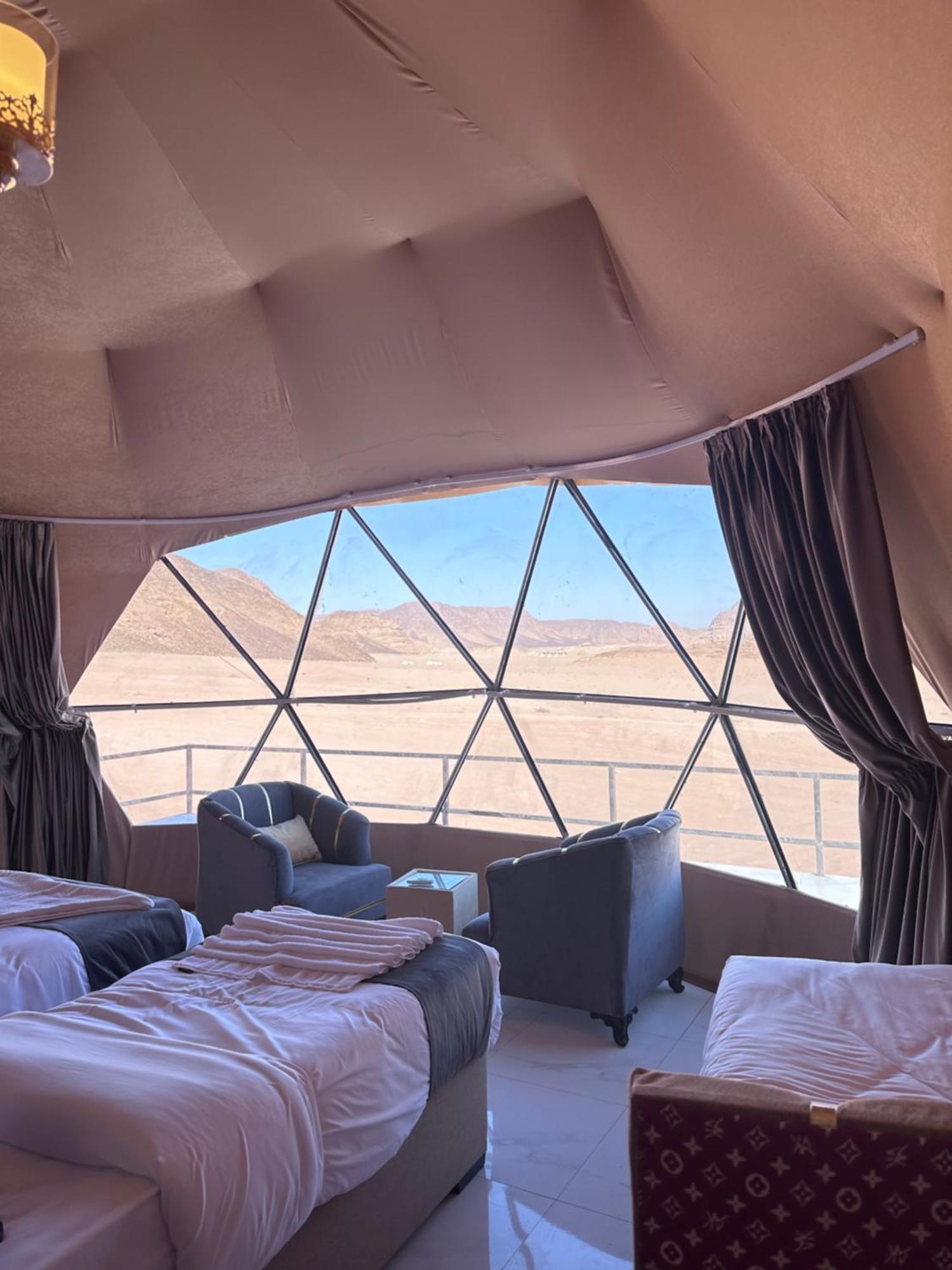 Rum Victoria Luxury Camp Wadi Rum Buitenkant foto