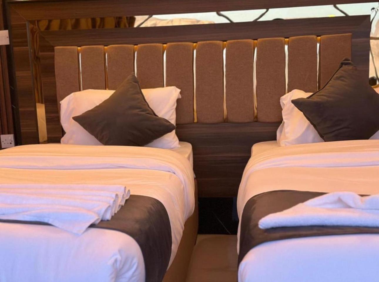 Rum Victoria Luxury Camp Wadi Rum Buitenkant foto