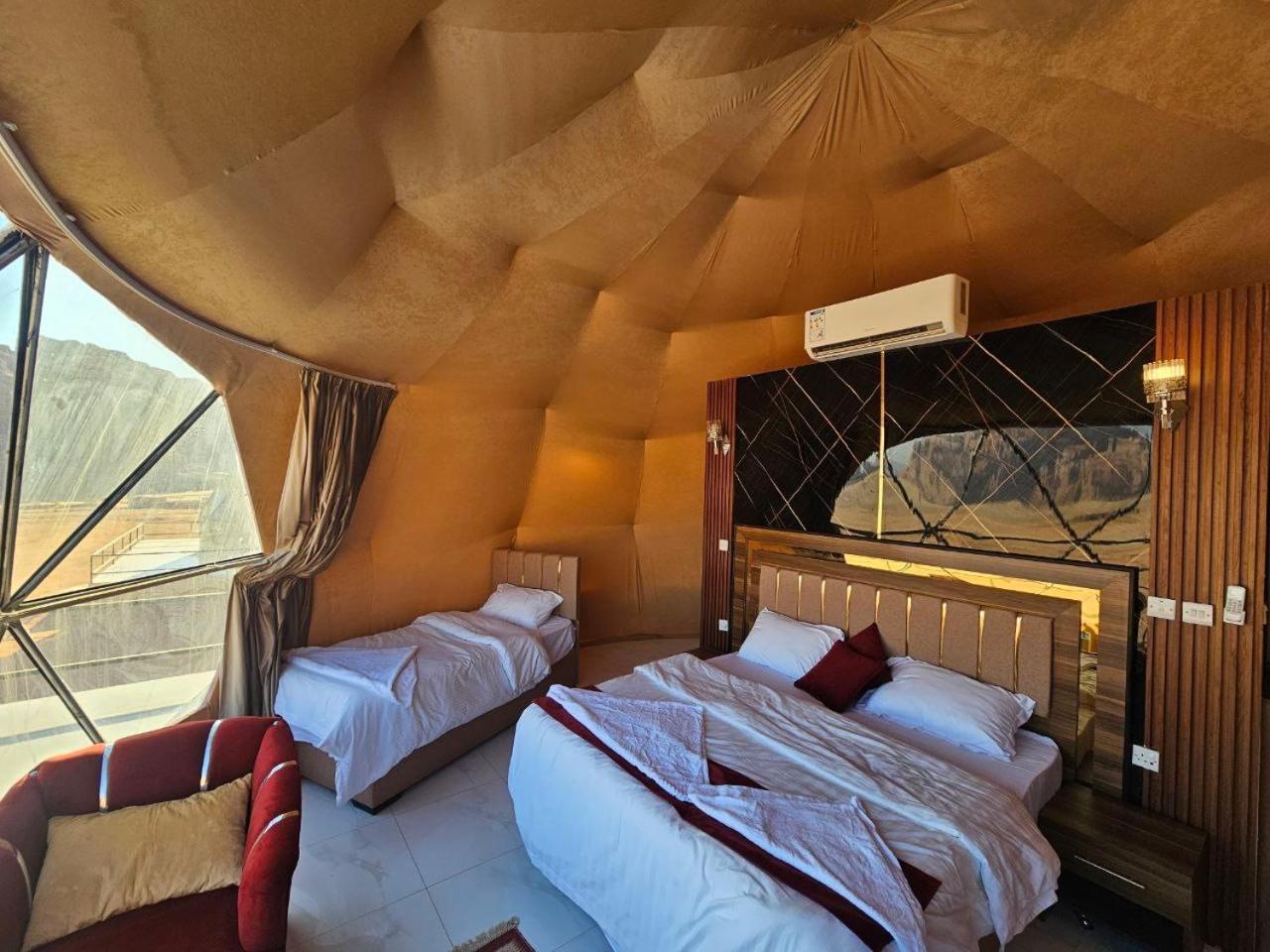 Rum Victoria Luxury Camp Wadi Rum Buitenkant foto