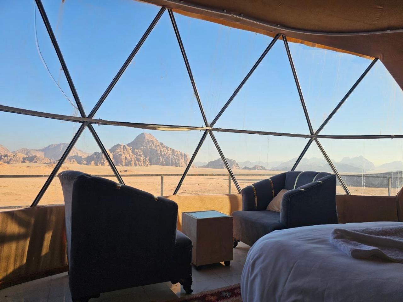 Rum Victoria Luxury Camp Wadi Rum Buitenkant foto