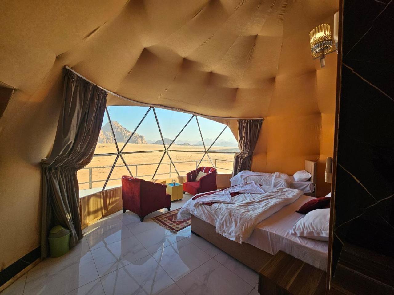 Rum Victoria Luxury Camp Wadi Rum Buitenkant foto